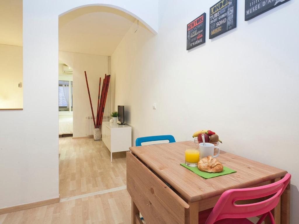 Spot Smart Nomad Bed & Breakfast Barcelona Room photo